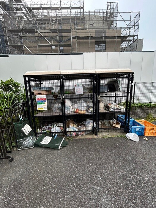 物件外観写真6　(周辺環境)