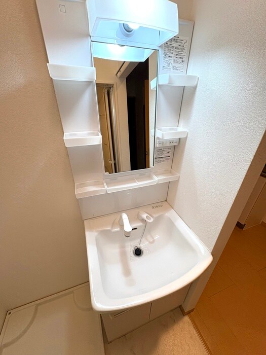 物件内観写真10　(洗面)