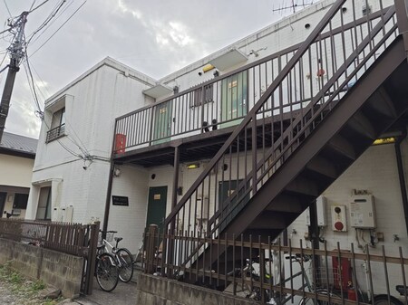 ホワイトハイツ外観写真