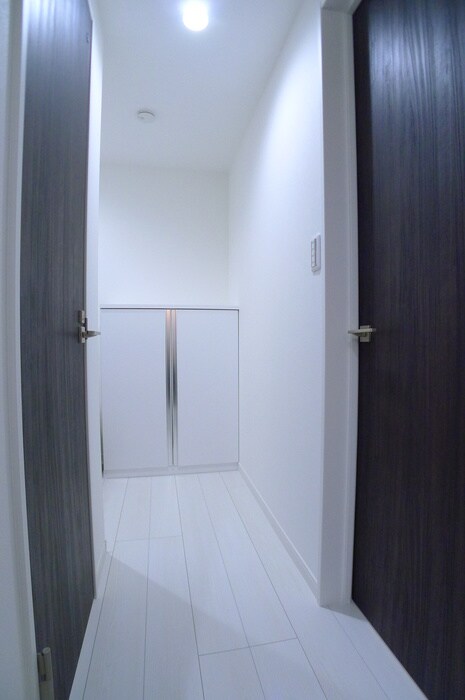 物件内観写真18　(廊下)