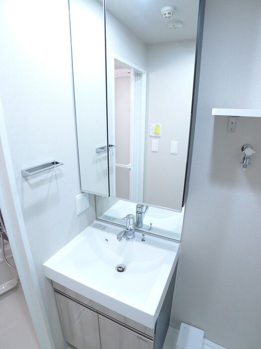 物件内観写真11　(洗面)