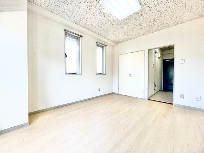 物件内観写真9　(居室)