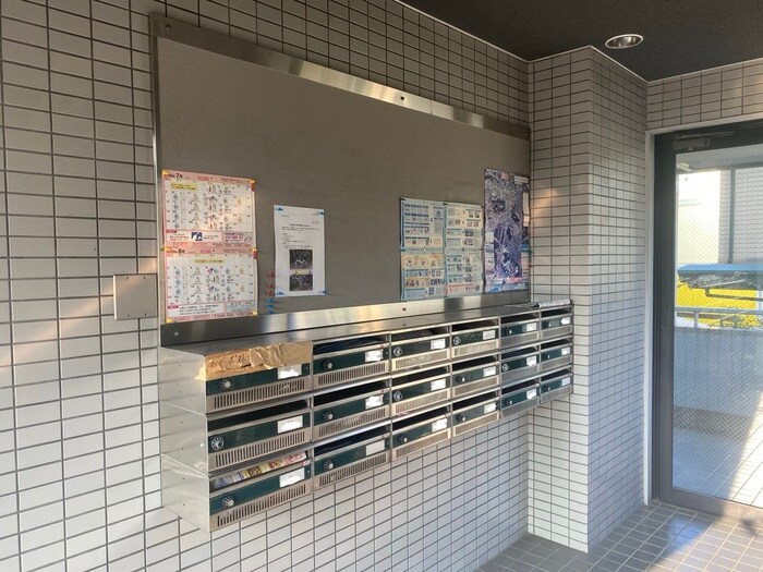 物件外観写真6　(建物設備)