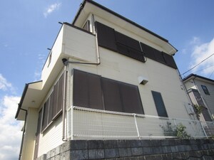 フラットメイト外観写真