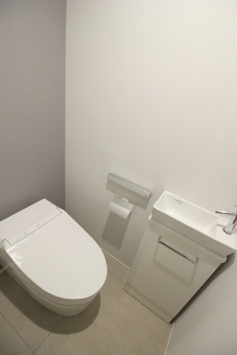 物件内観写真17　(トイレ)