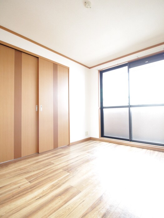 物件内観写真11　(居室)