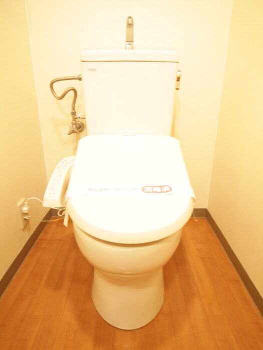 物件内観写真12　(トイレ)