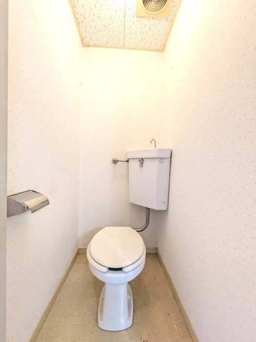 物件内観写真13　(トイレ)