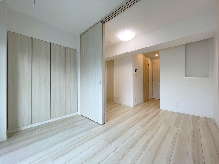 物件内観写真8　(居室)