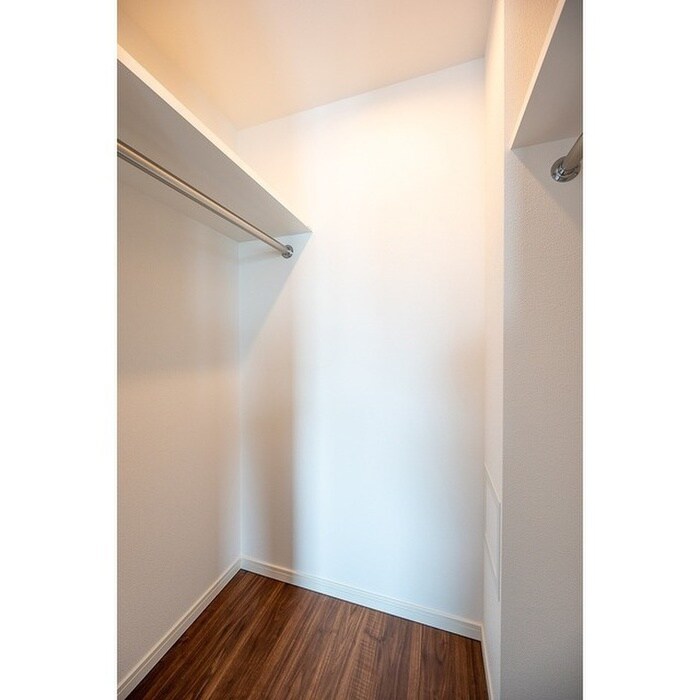 物件内観写真15　(収納)