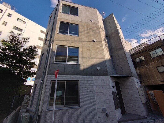 物件外観写真1　(外観写真)