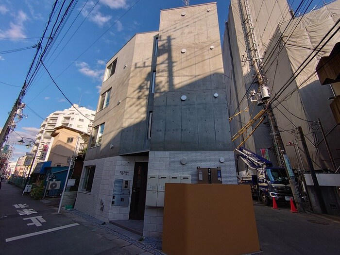 物件外観写真2　(外観写真)