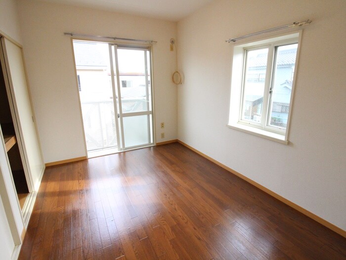 物件内観写真14　(居室)