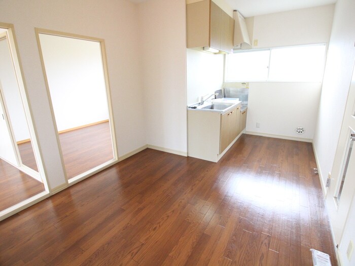 物件内観写真18　(居室)