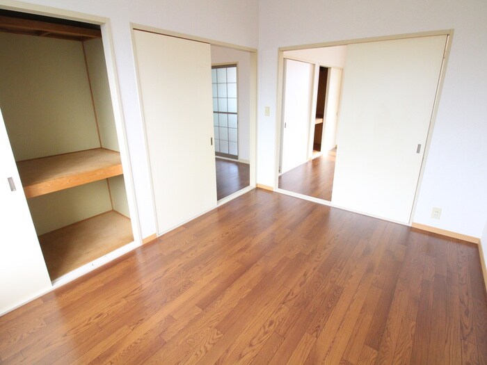 物件内観写真20　(居室)
