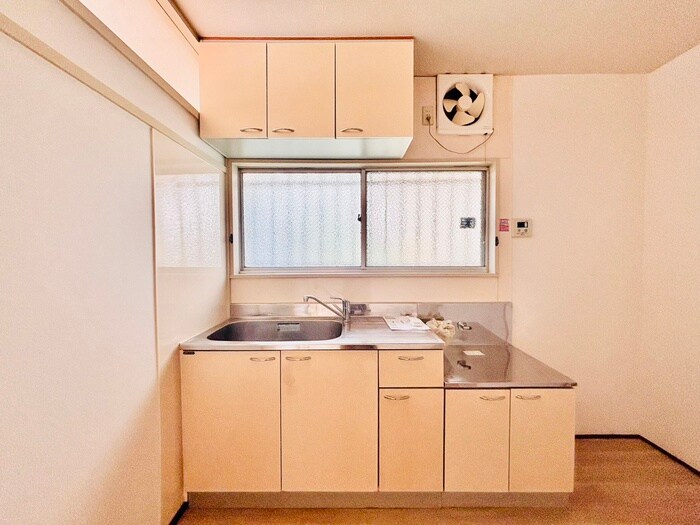 物件内観写真8　(キッチン)