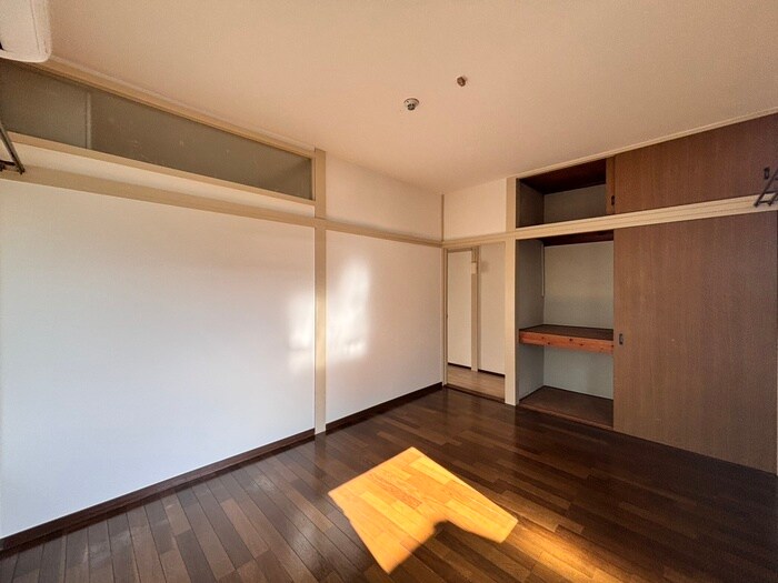 物件内観写真12　(居室)