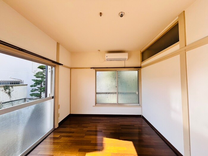 物件内観写真16　(居室)