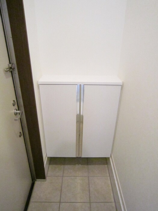 物件内観写真15　(靴箱)