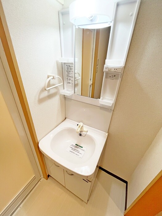 物件内観写真10　(洗面)