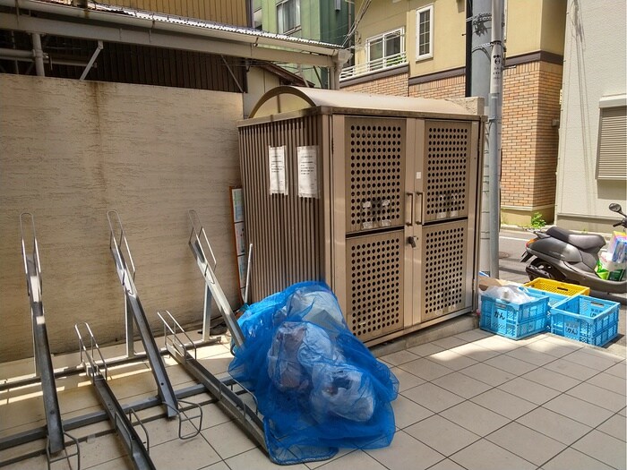 物件外観写真3　(建物設備)