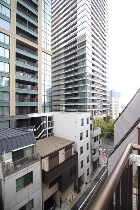 物件内観写真13　(室内からの展望)