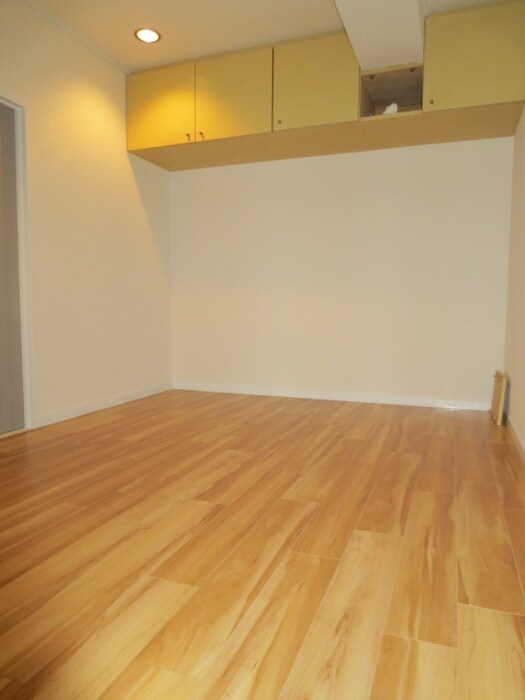 物件内観写真19　(居室)