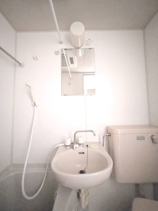 物件内観写真12　(洗面)