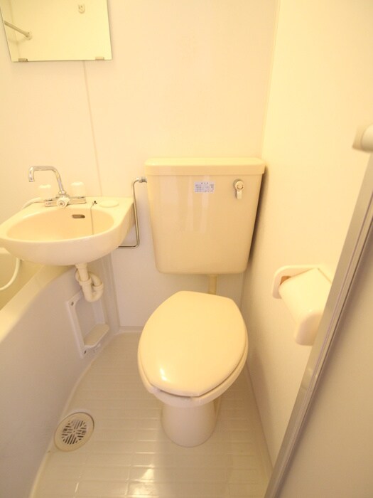 物件内観写真14　(トイレ)