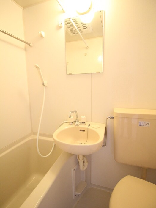 物件内観写真15　(洗面)