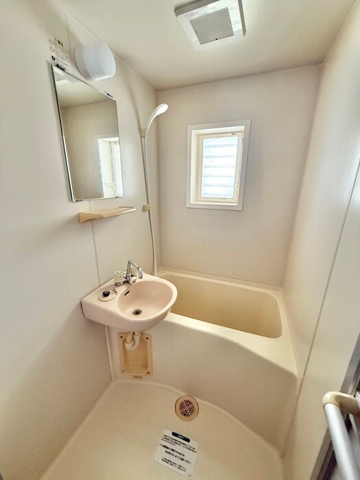 物件内観写真9　(バス／シャワールーム等)