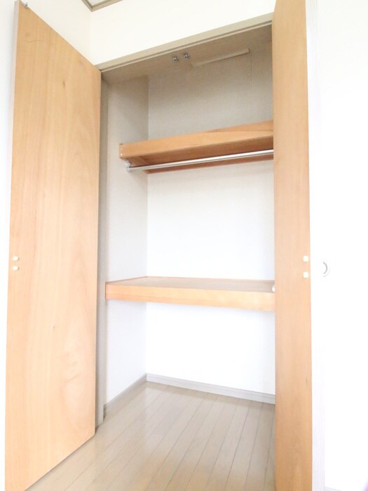 物件内観写真11　(収納)