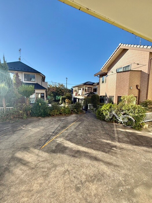 物件内観写真20　(室内からの展望)