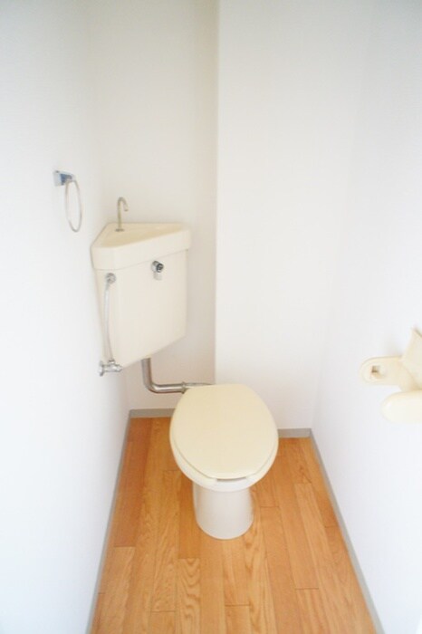 物件内観写真11　(トイレ)