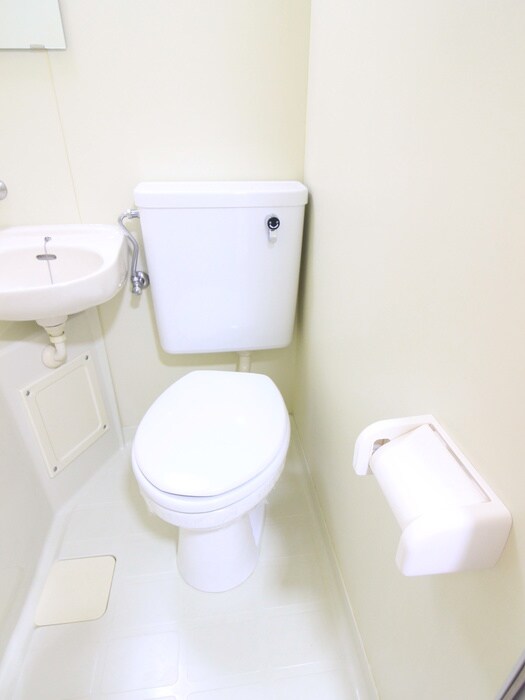 物件内観写真15　(トイレ)