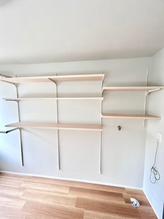 物件内観写真16　(収納)