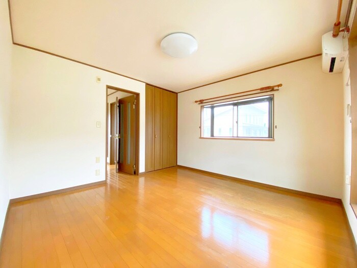 物件内観写真5　(居室)