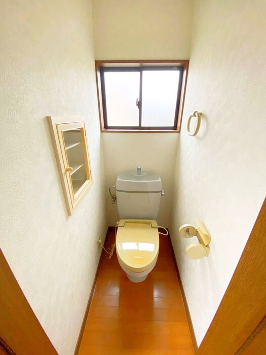 物件内観写真12　(トイレ)