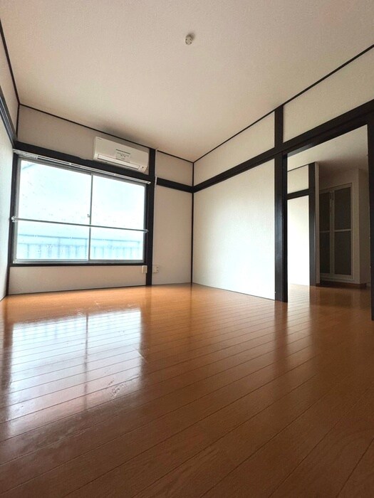 物件内観写真9　(居室)