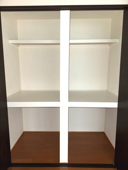 物件内観写真15　(収納)