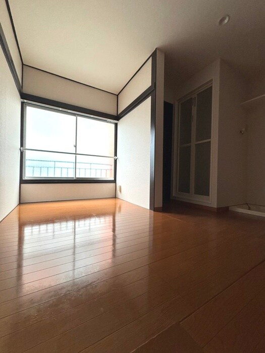 物件内観写真16　(居室)