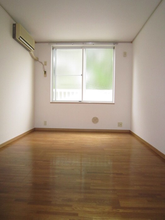 物件内観写真19　(居室)