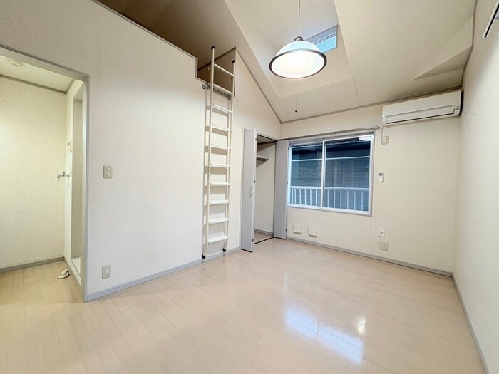 物件内観写真7　(居室)