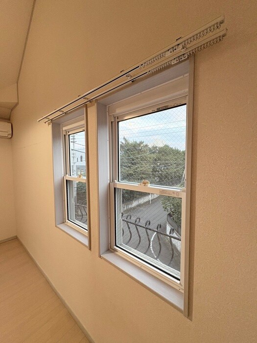 物件内観写真16　(室内からの展望)