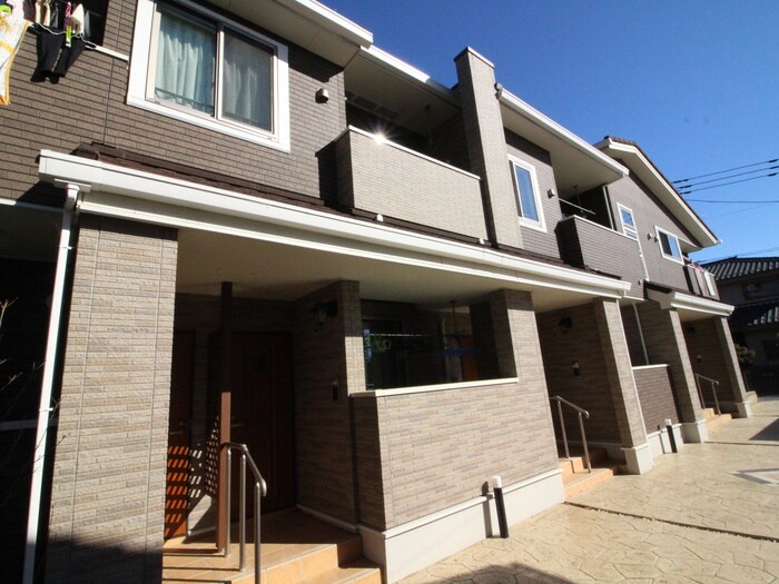 物件外観写真2　(外観写真)