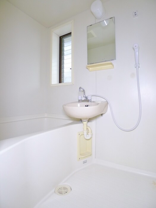 物件内観写真12　(バス／シャワールーム等)