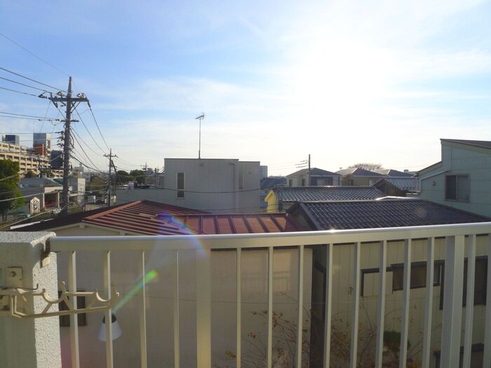 物件内観写真21　(室内からの展望)