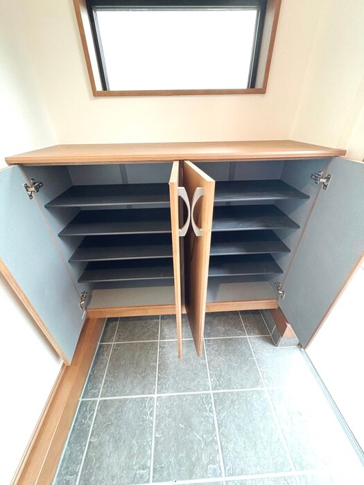 物件内観写真17　(靴箱)