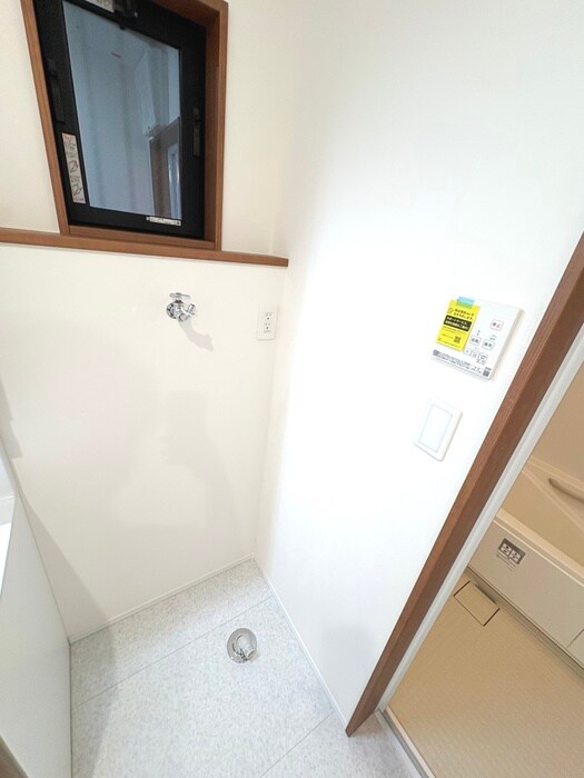 物件内観写真19　(洗濯機置場)