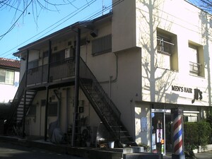 石塚荘外観写真
